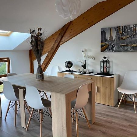 Appartement Lumineux Avec Vue Sur Les Montagnes Morbier Dış mekan fotoğraf