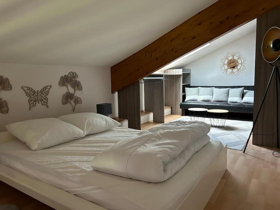 Appartement Lumineux Avec Vue Sur Les Montagnes Morbier Dış mekan fotoğraf